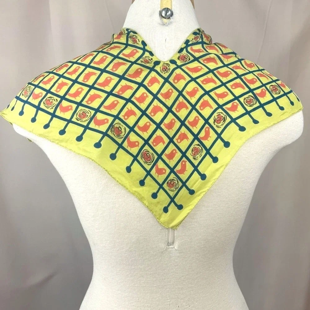 Vintage VERA MCM Scarf 17